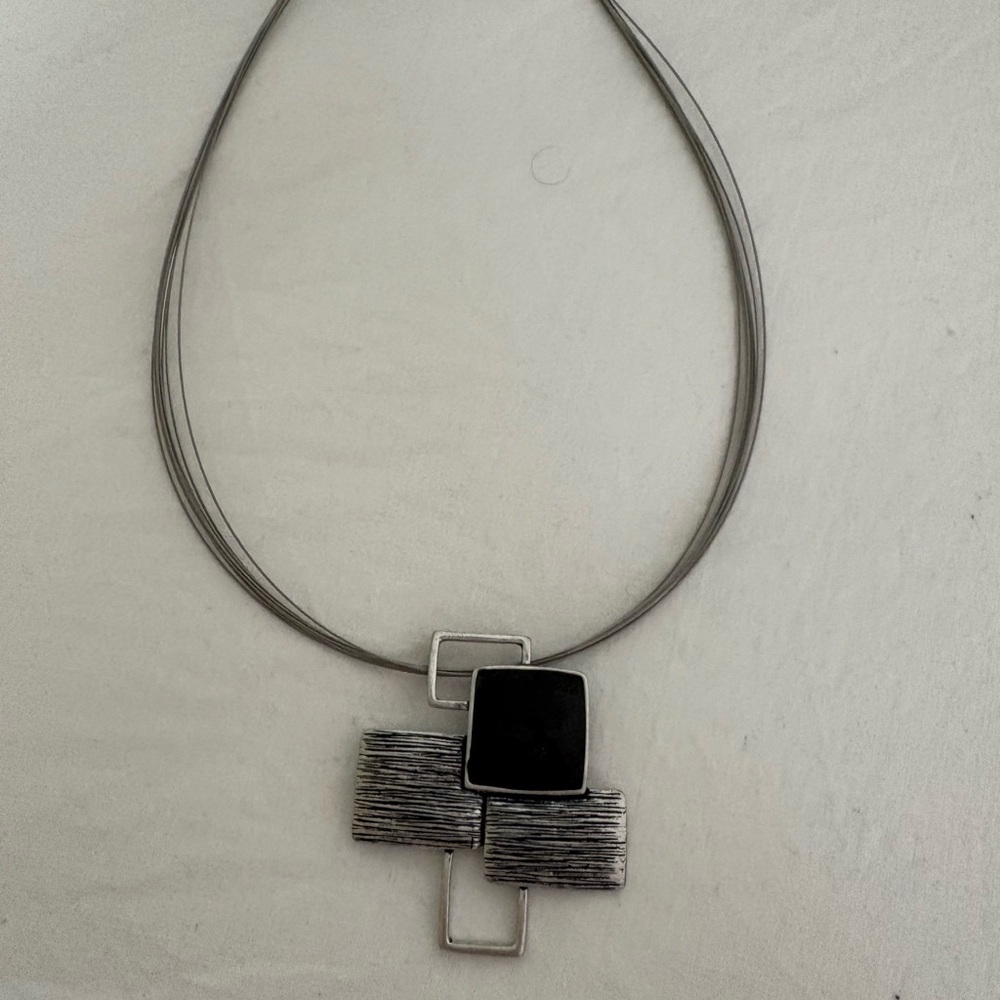 Elegant Silver and Black Geometric Necklace